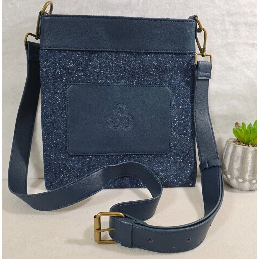 Kerryโ Women's Blue Speckled Tweed and Leather Messenger Bag Crossbody Strap